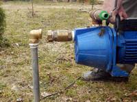 Как выбрать поверхностные насосы для скважины на воду