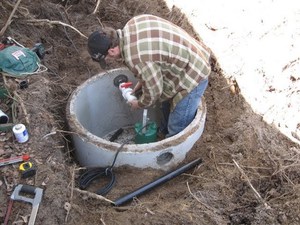 Монтаж канализации на даче