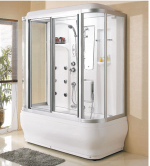 Комбинированная душевая кабина обычно сочетает в себе душ и ванную.