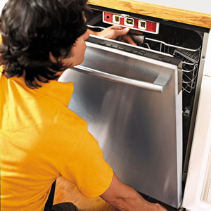 Монтаж посудомоечной машинки