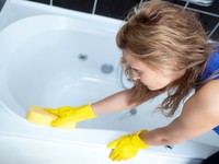 Как и чем очистить ванну